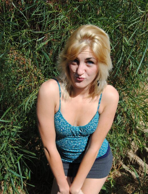 Say Hello First - New Callers chat line